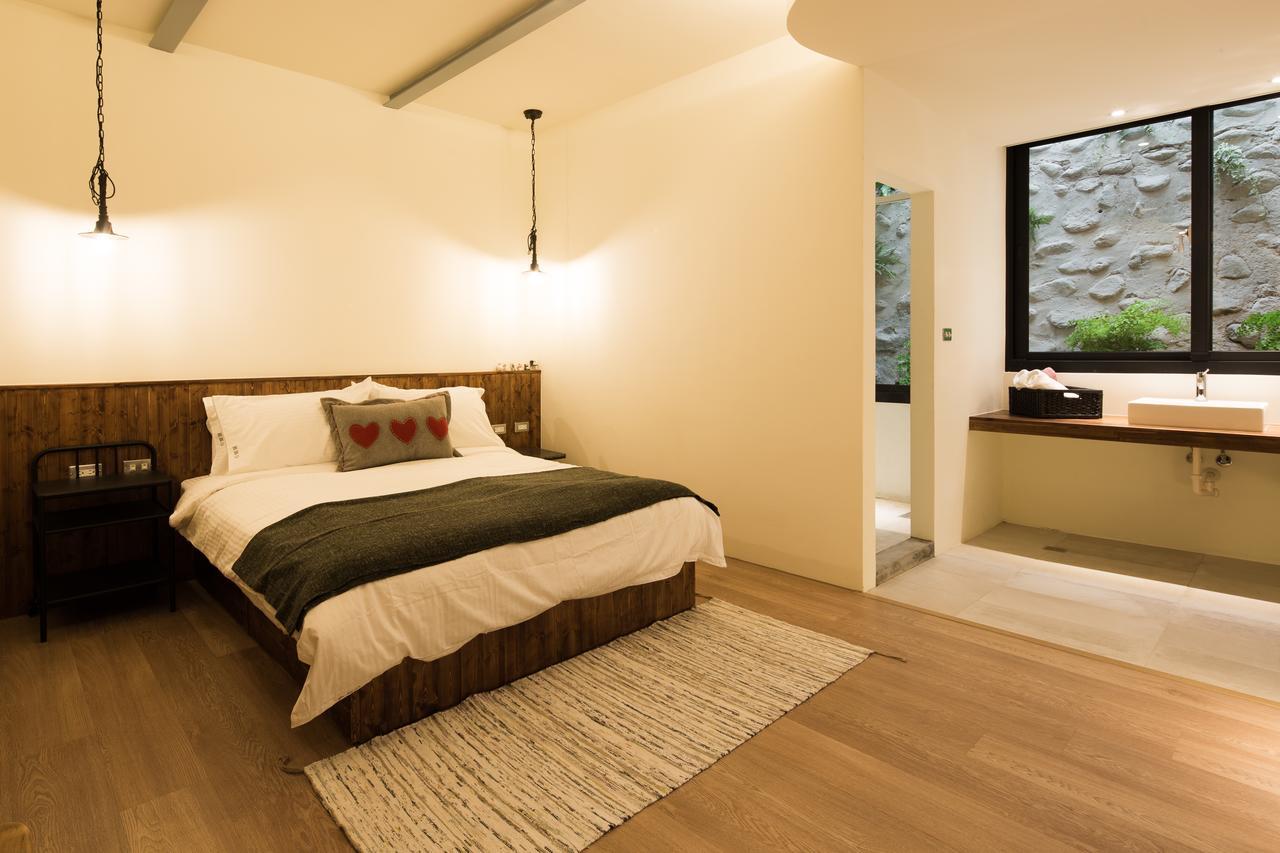Haku Beach Days Inn Nanwan Exterior photo